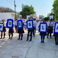 Se festeja el desfile del 21 de noviembre