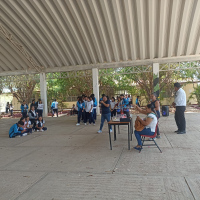 Estudiantes celebran dia del estudiante