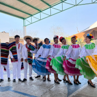 Estudiantes en Taller